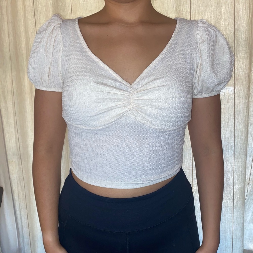 SHEIN Puffy Sleeve.